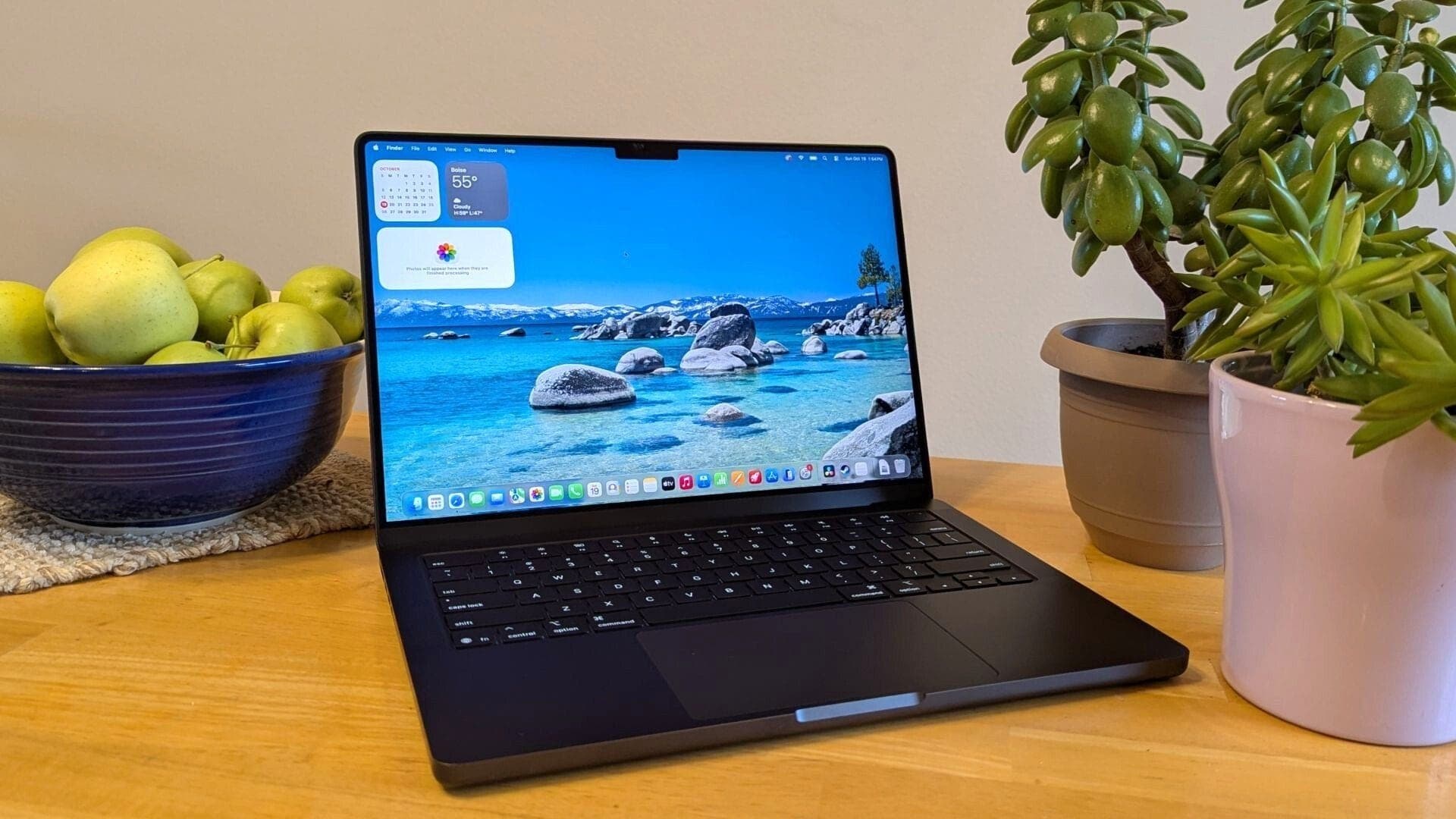 MacBook Pro M5 14"